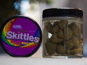 Skittles Moon Rocks EU